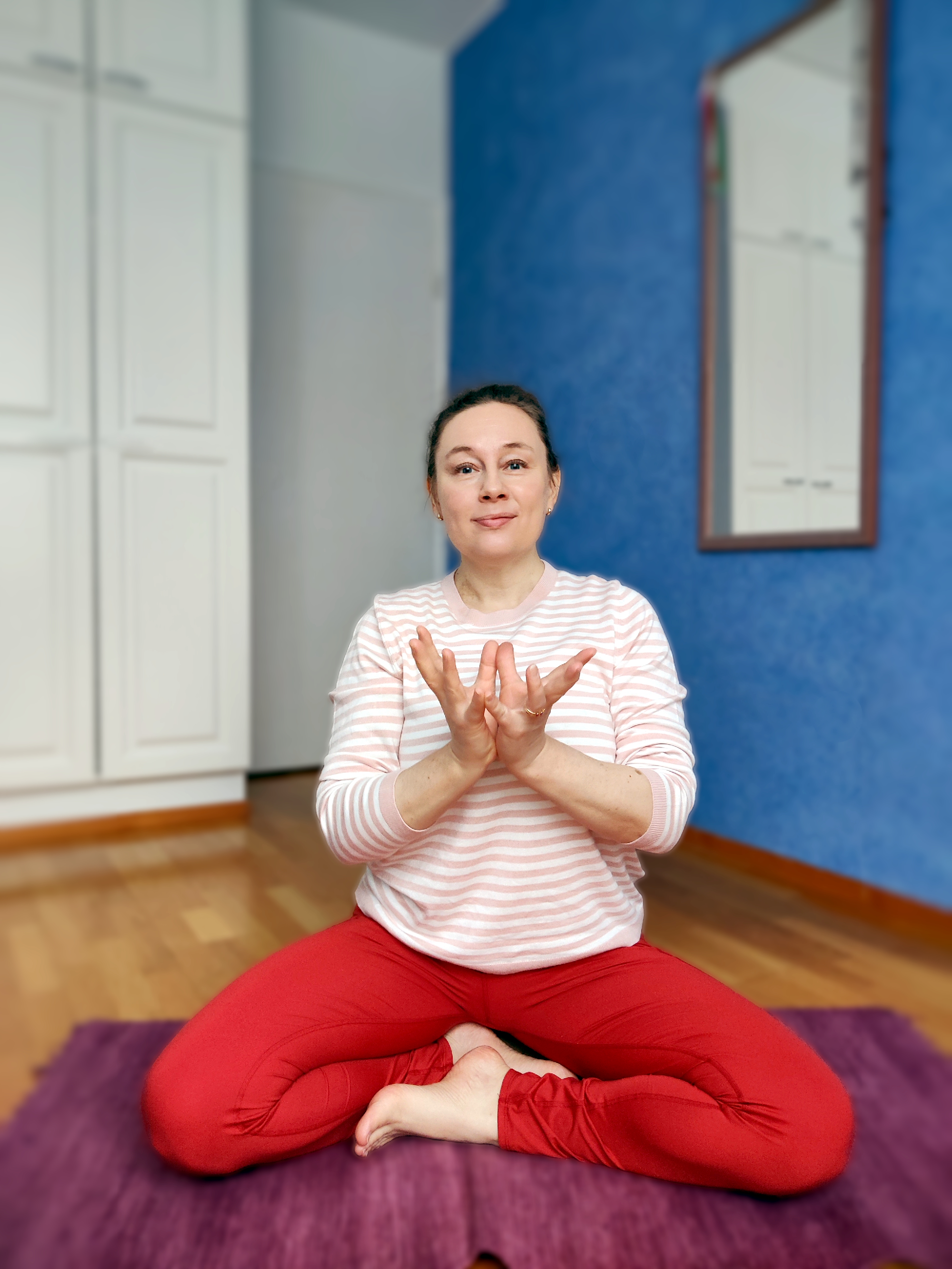 Joogaharjoitus luonnonvalossa